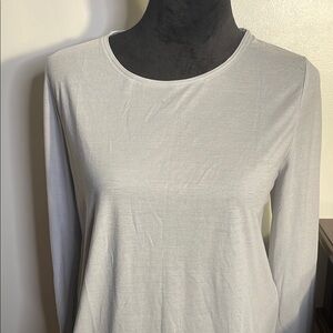 Under Armour Gray Long Sleeve Fitted T-Shirt